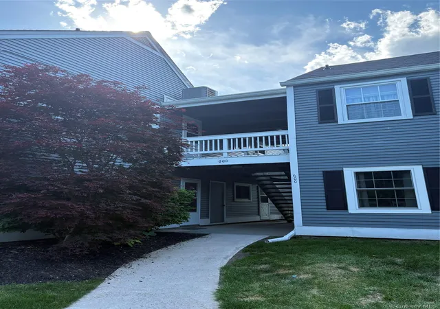 600-commons-wy-fishkill-ny-12524/hzid_832099de