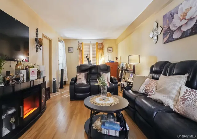 1133-midland-ave-3k-yonkers-ny-10708/hzid_758d7642