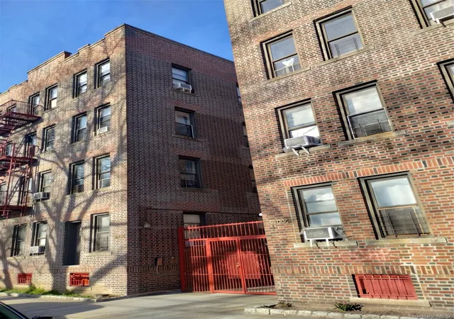 4012-73rd-street-a4-new-york-ny-11377/hzid_feac6cc4