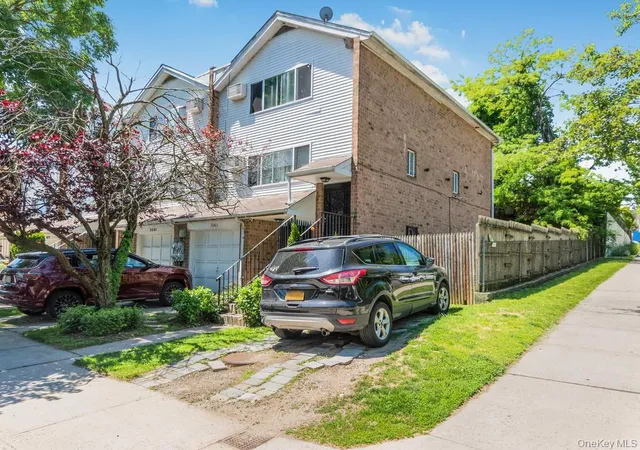 3683-boller-ave-bronx-ny-10466/hzid_a76ba7a5