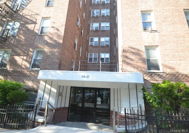 64-41-saunders-st-604-new-york-ny-11374/hzid_7db1f8ae