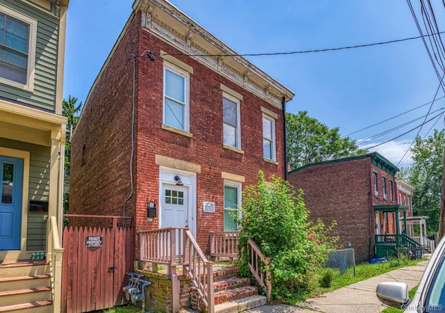 160-n-miller-st-newburgh-ny-12550/hzid_a4c0c52a