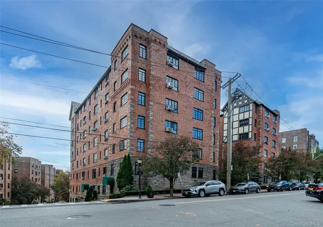 45-pondfield-rd-w-1g-yonkers-ny-10708/hzid_e443a3c6