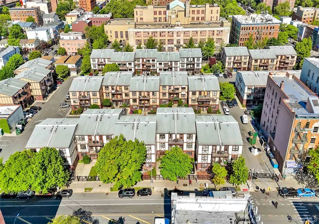 827-e-161st-st-b-new-york-ny-10459/hzid_e90d19dd