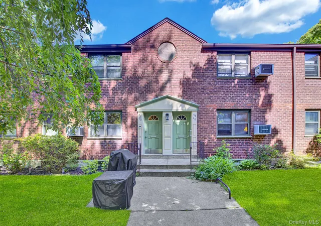 5850-246th-crescent-c7-new-york-ny-11362/hzid_63710cd1