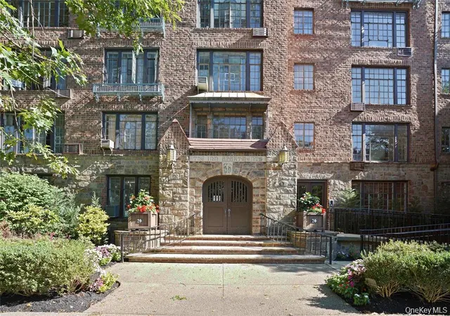 20-continental-ave-1-g-new-york-ny-11375/hzid_271fdbb8
