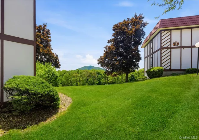 13-skyline-dr-10-fishkill-ny-12524/hzid_7d8b39d9