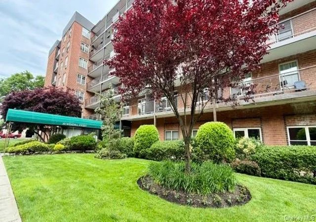 20-wendell-st-c39-hempstead-ny-11550/hzid_d0f07bfa