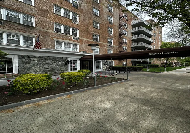 14930-88th-st-3d-new-york-ny-11414/hzid_2629b384