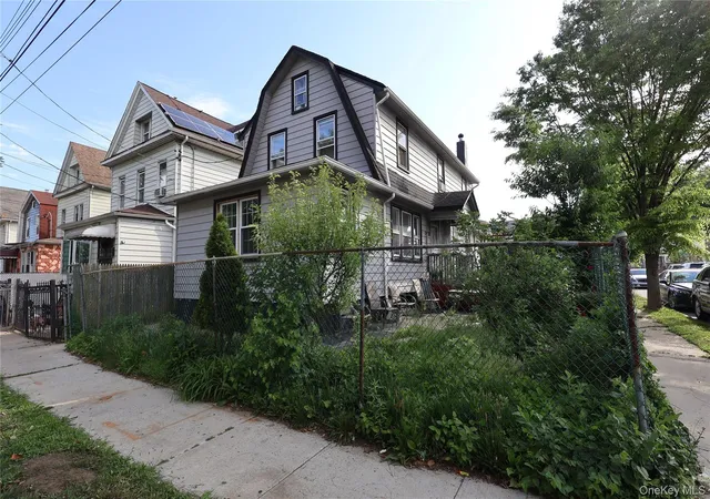 94-02-125th-street-new-york-ny-11419/hzid_7e792205