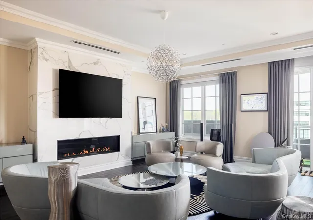 5000-royal-ct-5101-north-hempstead-ny-11040/hzid_31b89440