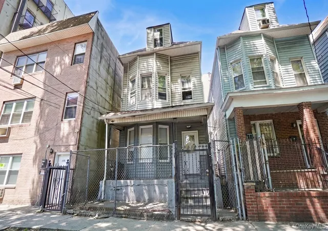 2657-briggs-ave-bronx-ny-10458/hzid_82d48508