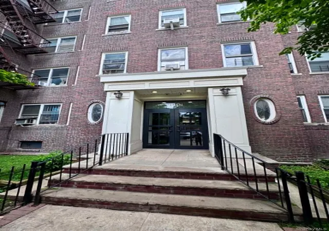 143-07-sanford-ave-3j-new-york-ny-11355/hzid_f5d0187d