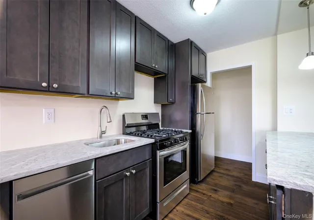 2550-olinville-ave-6k-new-york-ny-10467/hzid_53caeb67