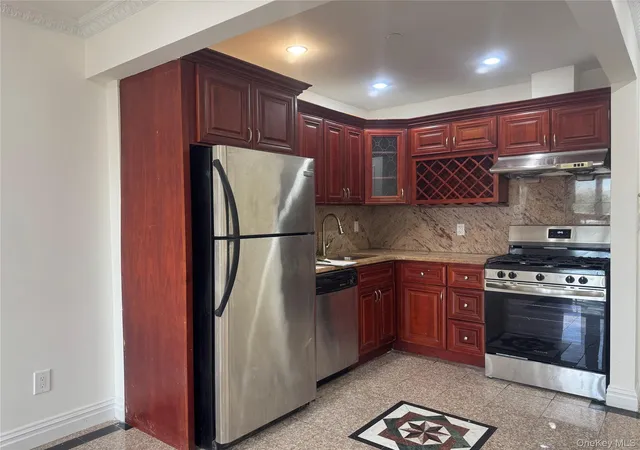 11128-37th-avenue-3d-new-york-ny-11368/hzid_c55d36d9