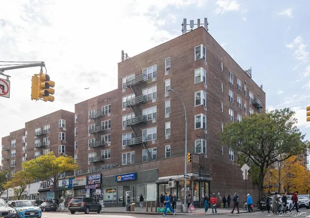 134-54-maple-ave-3fl-new-york-ny-11355/hzid_09594603