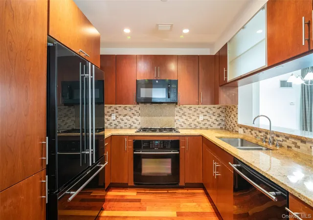 175-huguenot-st-1607-new-rochelle-ny-10801/hzid_ff5fa855
