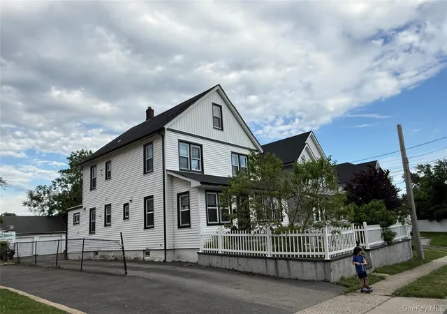 168-jefferson-ave-roslyn-heights-ny-11577/hzid_1d4c7ae4