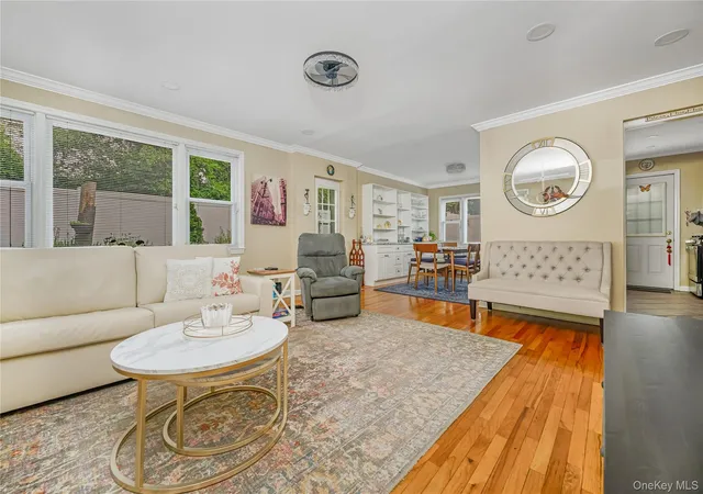1600-grand-a-ave-t1-hempstead-ny-11510/hzid_4b462eab