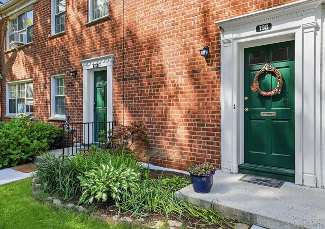 21-fieldstone-dr-198-greenburgh-ny-10530/hzid_374ad501