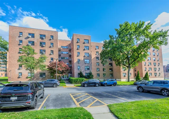 21208-75th-ave-6d-new-york-ny-11364/hzid_1c70b1f1