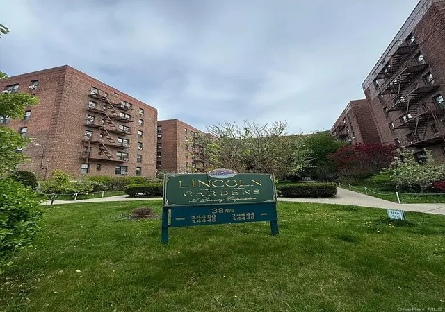 144-46-38th-ave-4h-new-york-ny-11354/hzid_3aeb81a4