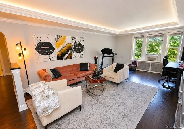 280-bronxville-rd-4o-yonkers-ny-10708/hzid_2d0d7d68