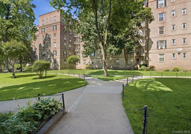 51-42-30th-ave-3l-new-york-ny-11377/hzid_34d1d24d