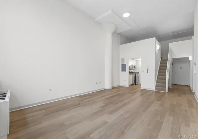 1-landmark-sq-217-rye-town-ny-10573/hzid_8b3dd725