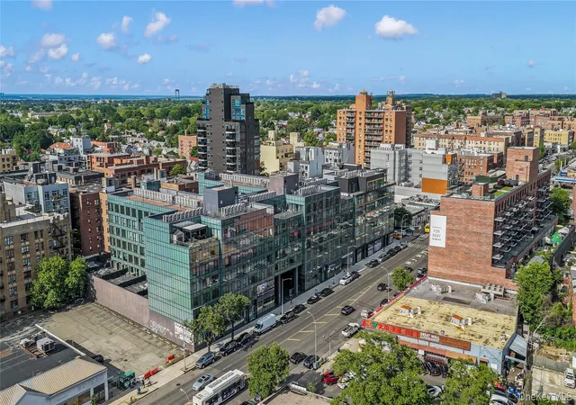 144-49-northern-blvd-701-new-york-ny-11354/hzid_a872c806