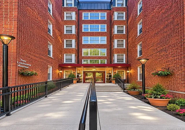 2-louisiana-ave-4b-bronxville-ny-10708/hzid_349d03ca