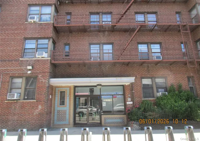 40-05-ithaca-st-4m-new-york-ny-11373/hzid_95ab22e9