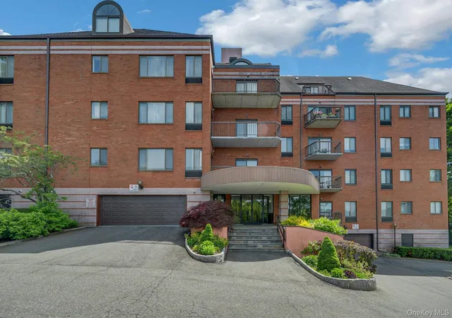 24-ray-pl-1-4-eastchester-ny-10583/hzid_f1c47cb3