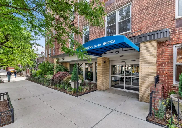 31-85-crescent-street-2nd-new-york-ny-11106/hzid_1e16b162
