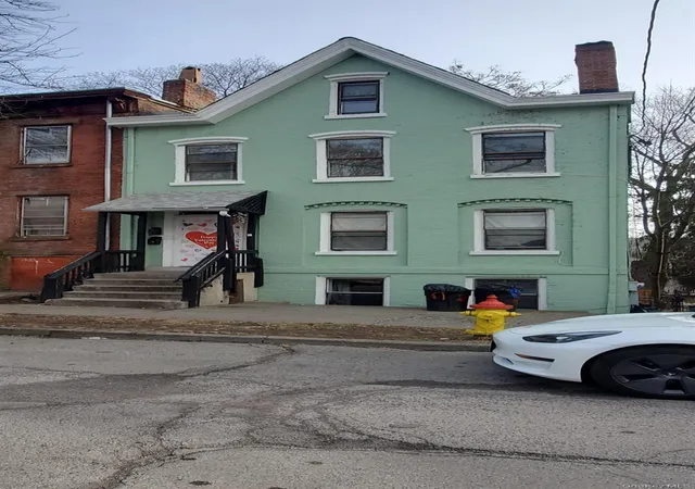 150-johnston-st-newburgh-ny-12550/hzid_e25ada28