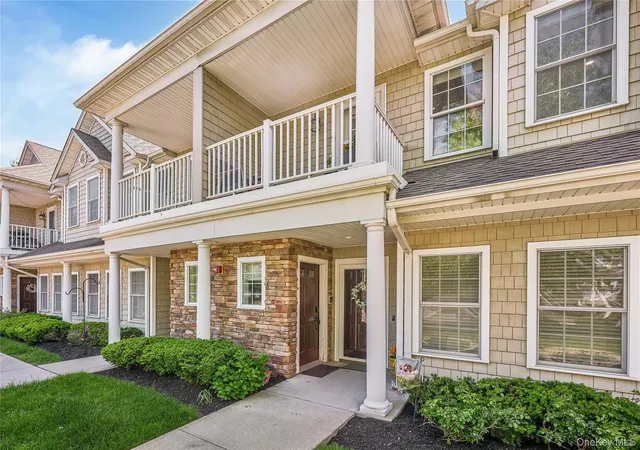 32-della-dr-west-babylon-ny-11704/hzid_5669dd43