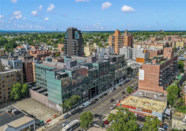 144-49-northern-blvd-607-new-york-ny-11354/hzid_5babd5d0