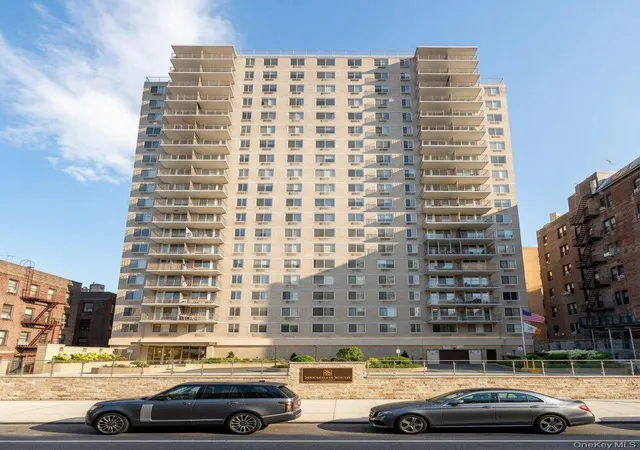 118-18-union-tpke-b4-new-york-ny-11415/hzid_c6ffac04