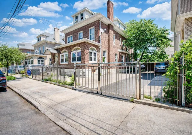 2532-davidson-ave-bronx-ny-10468/hzid_92628852