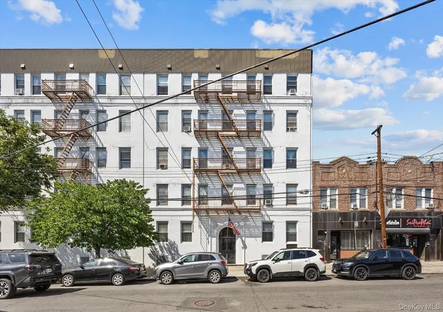 64-09-39-avenue-43-woodside-ny-11377/hzid_f5e6e9e7