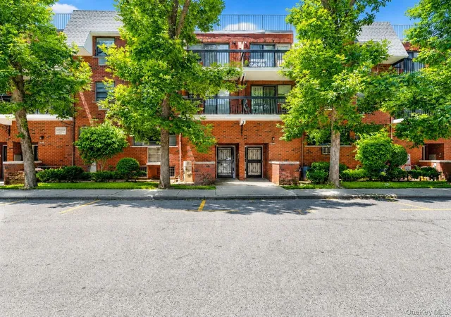 7108-sutton-pl-1-new-york-ny-11365/hzid_cd772dfd