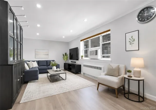 2909-137th-street-2k-flushing-ny-11354/hzid_e9fab0f9