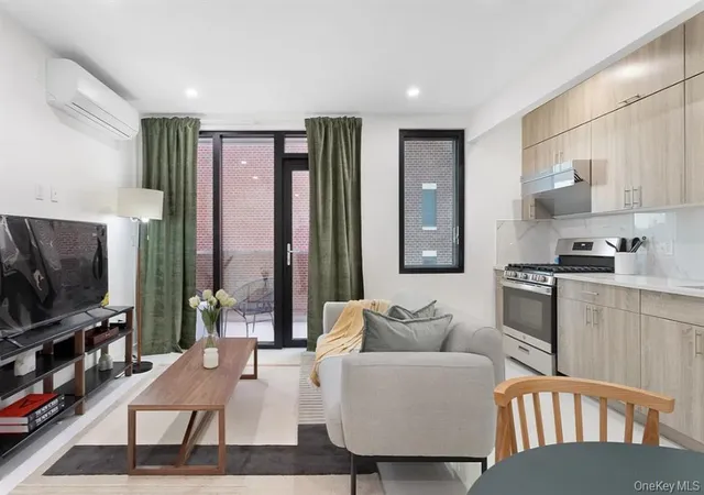 124-28-queens-blvd-ph-b-new-york-ny-11415/hzid_6138e6aa