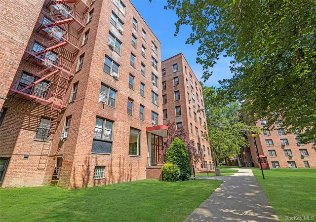 150-11-72nd-rd-6e-new-york-ny-11367/hzid_c3065cd4
