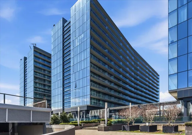 13103-40th-rd-9n-new-york-ny-11354/hzid_ab791159