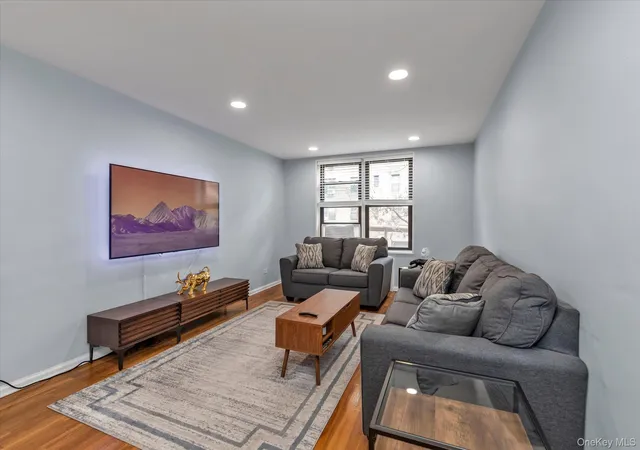 83-75-woodhaven-blvd-c1-new-york-ny-11421/hzid_8c54f794