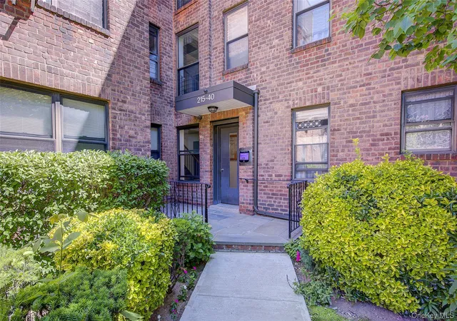 215-40-47th-ave-3a-new-york-ny-11361/hzid_7df151ad