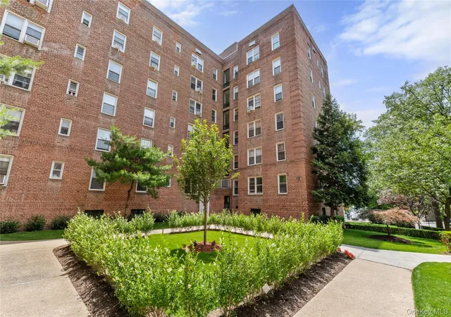 5610-netherland-ave-1a-new-york-ny-10471/hzid_cd8d58a8
