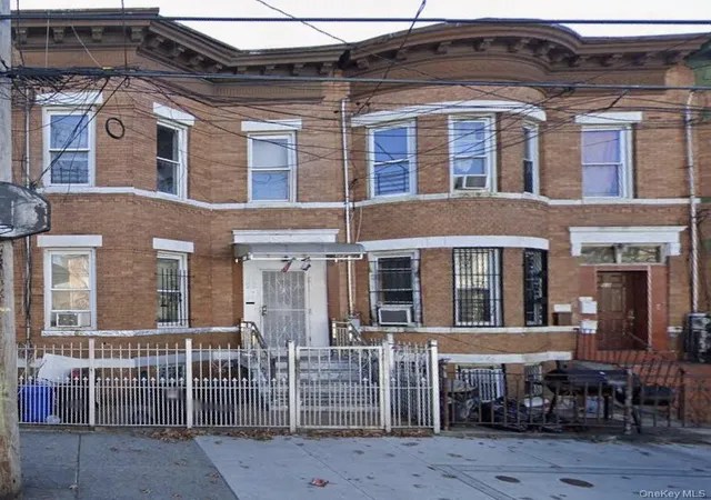 92-crystal-st-brooklyn-ny-11208/hzid_891180fc