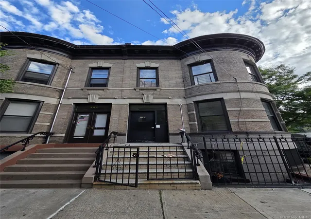 440-east-186th-st-new-york-ny-10458/hzid_e62a8e78